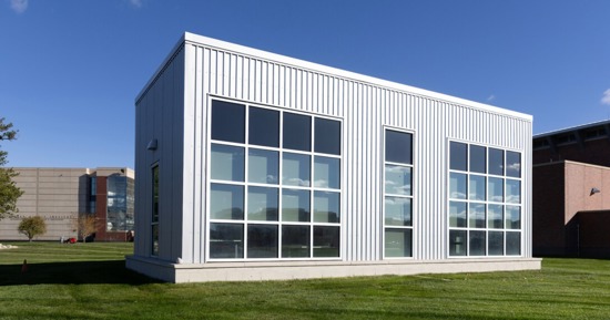 The Human-centered Integrated Building Operations, or HIBO, Laboratory is a state-of-the-art facility designed to simulate the construction of modern commercial buildings and equipped to allow researchers to manipulate various parameters — like lighting, acoustics and temperature — and assess occupants’ response, including physiological parameters like heart rate and skin temperature. (University of Nebraska at Omaha)