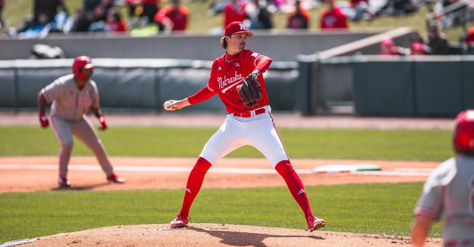 Seven-Run Seventh Pushes Huskers to Series Win