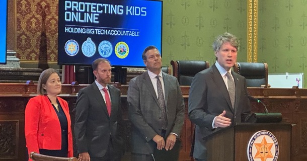 Left to right: AG Bird, Iowa /AG McCuskey, West Virginia /AG Kobach, Kansas /AG Hilgers, Nebraska