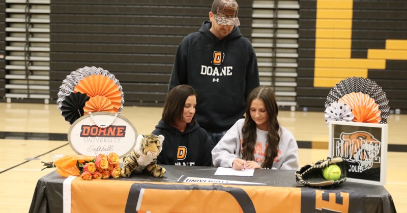 O'Hara Signs With Doane Softball 