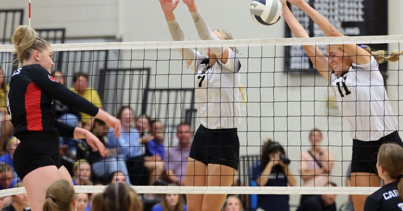 Northwest Volleyball Sweeps Crete 